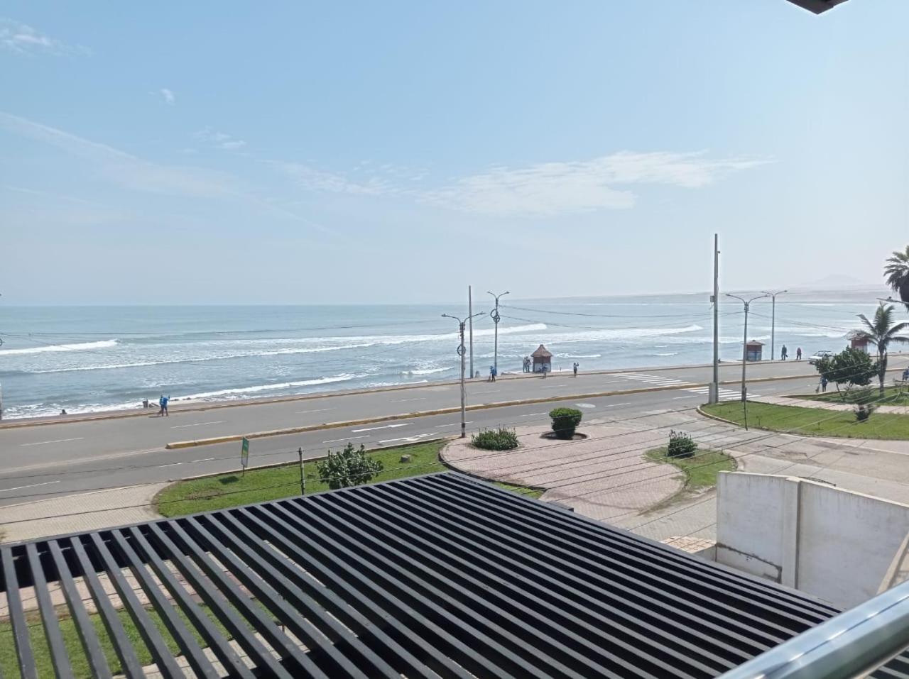 Caballito De Totora Huanchaco Luaran gambar